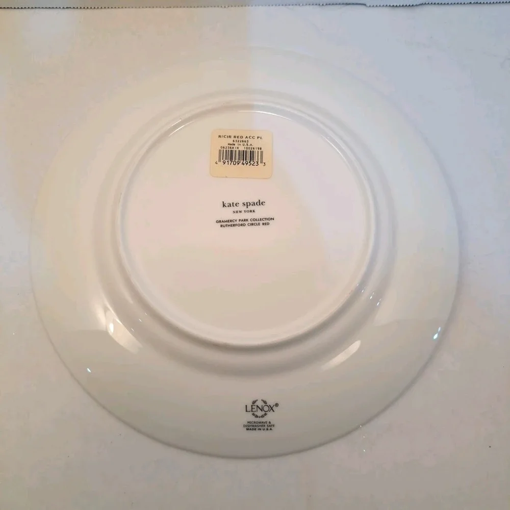 Lenox Kate Spade Rutherford Circle 4 LUNCHEON PLATES Red White, 9 1/2